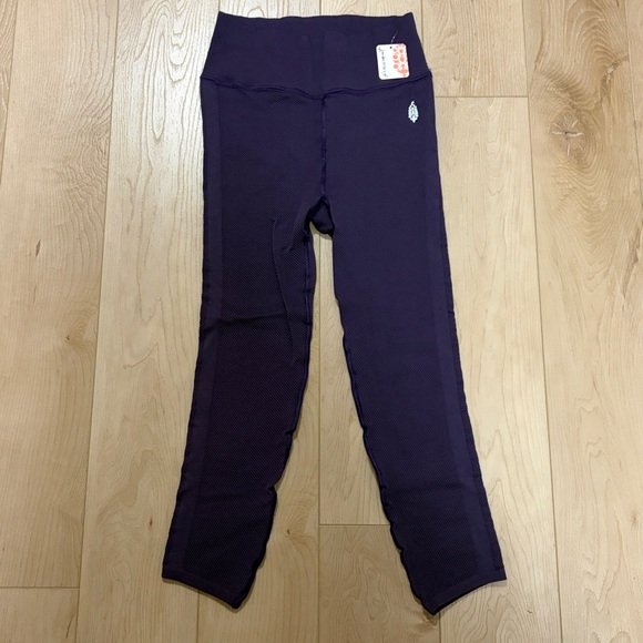 Free People Movement Free Throw Leggings, Blue Violet, sz M - Picture 3 of 11